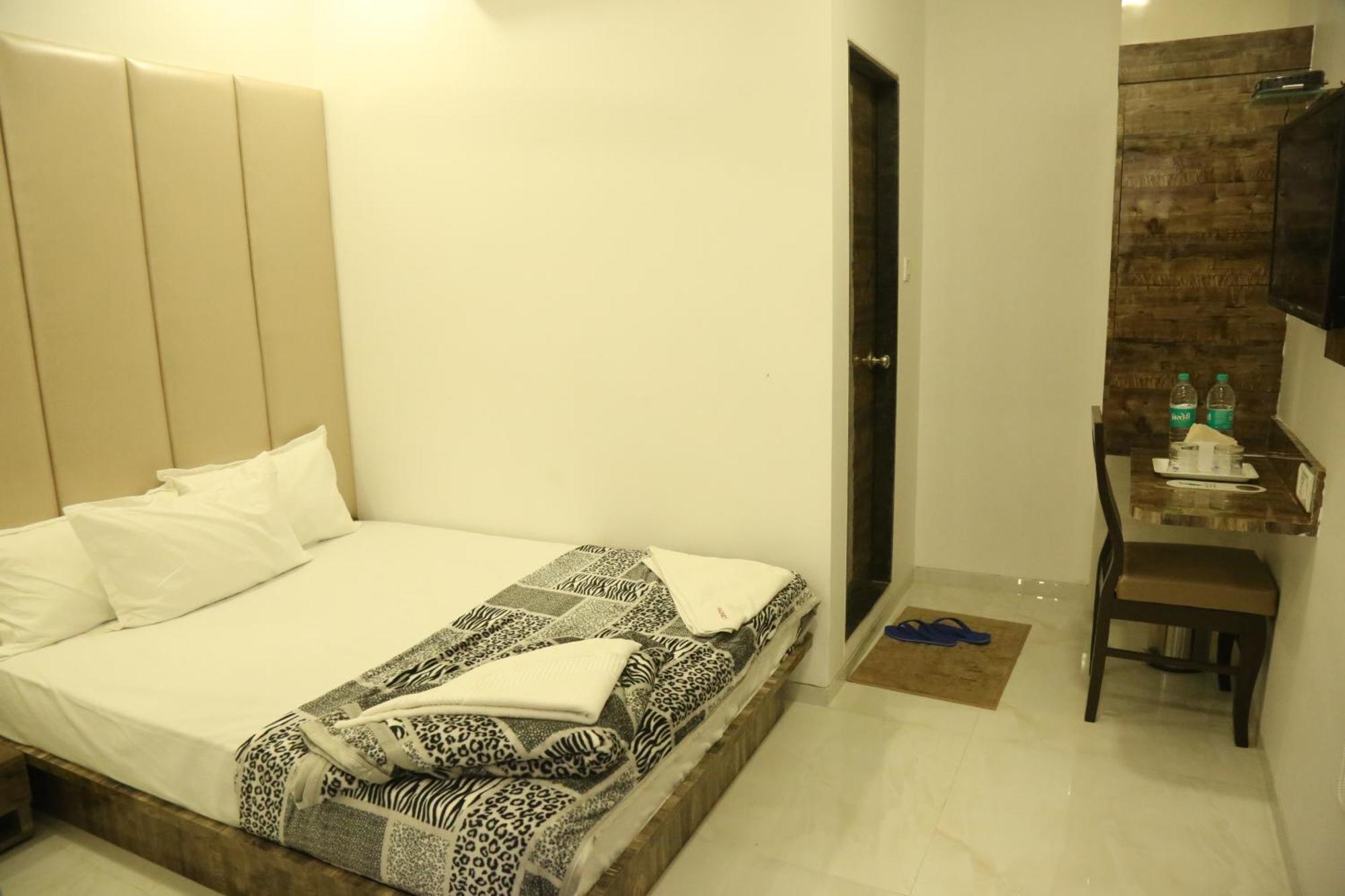 Hotel Magnum Airport T-2 Mumbai Kültér fotó