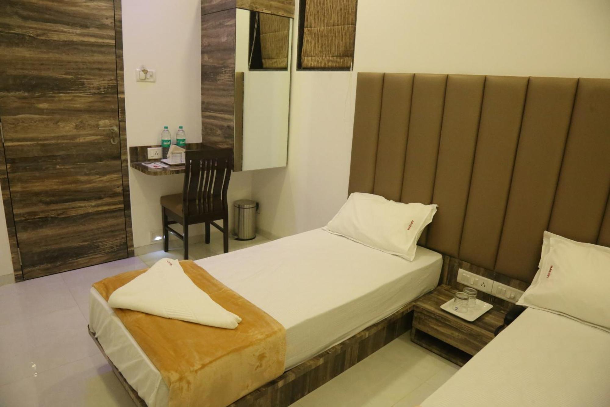 Hotel Magnum Airport T-2 Mumbai Kültér fotó