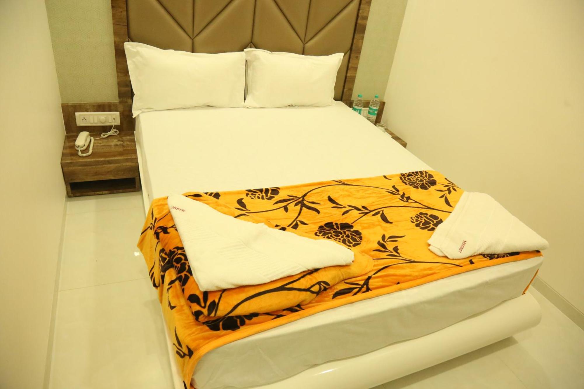 Hotel Magnum Airport T-2 Mumbai Kültér fotó