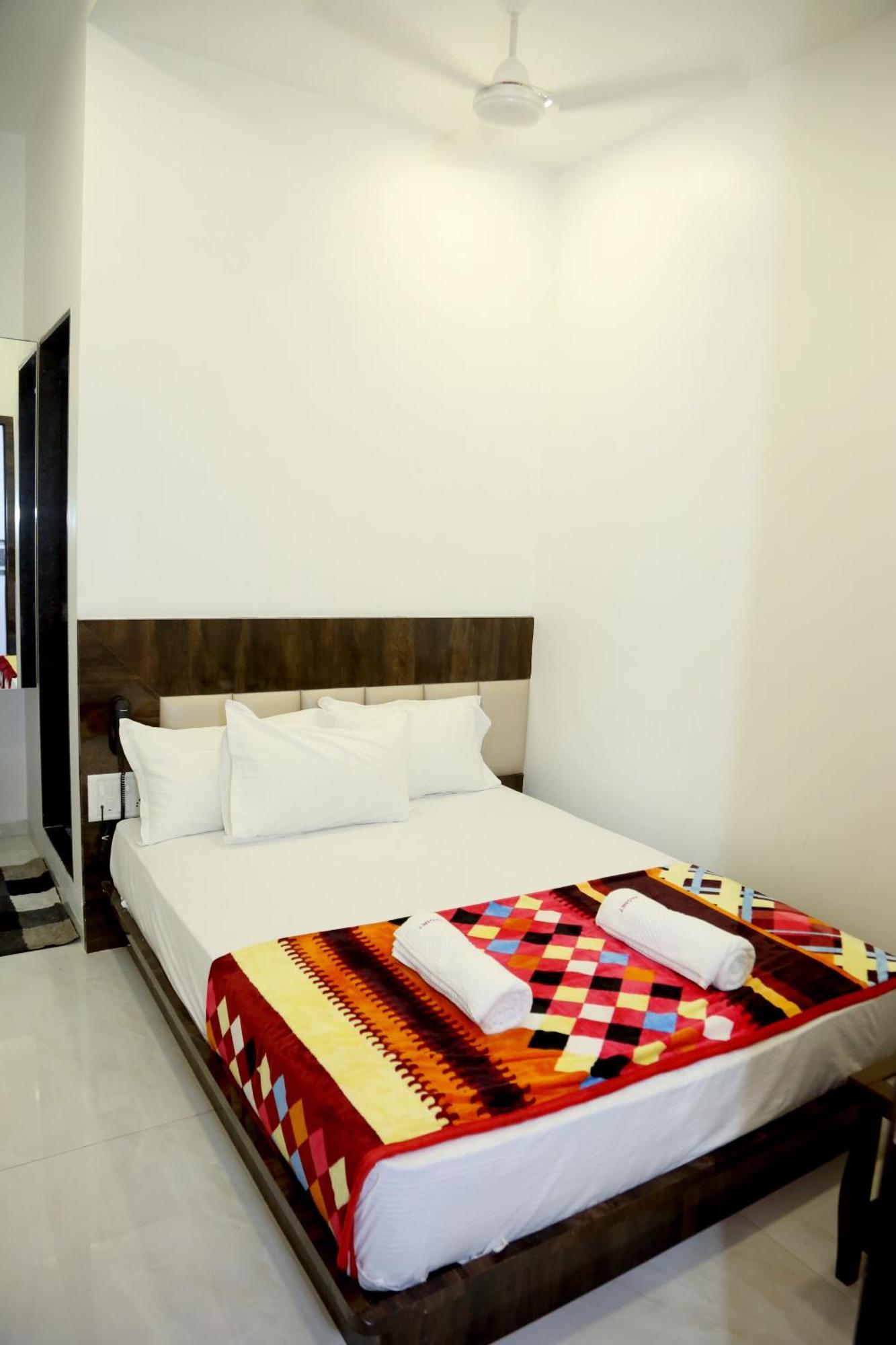Hotel Magnum Airport T-2 Mumbai Kültér fotó