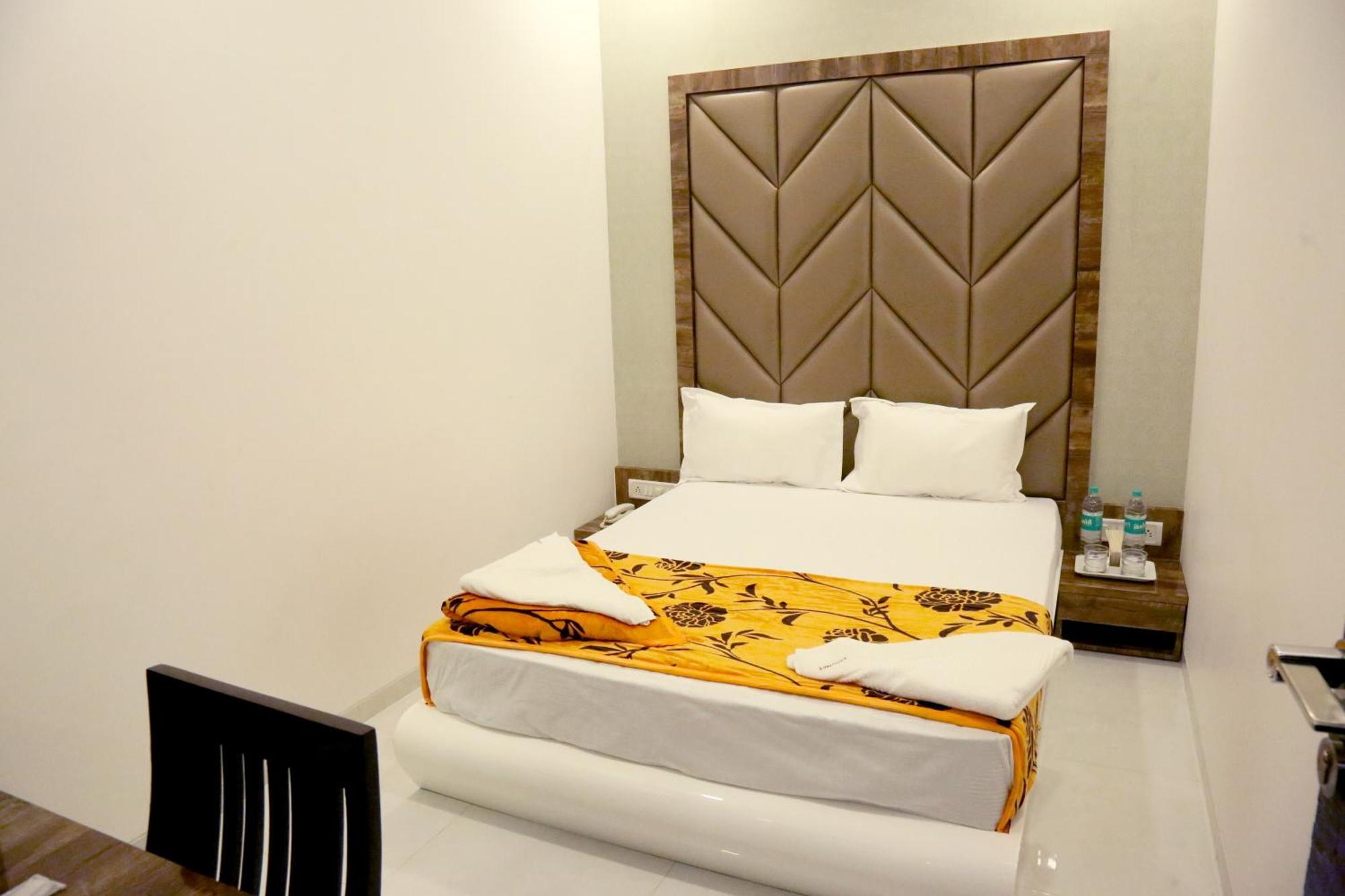 Hotel Magnum Airport T-2 Mumbai Kültér fotó