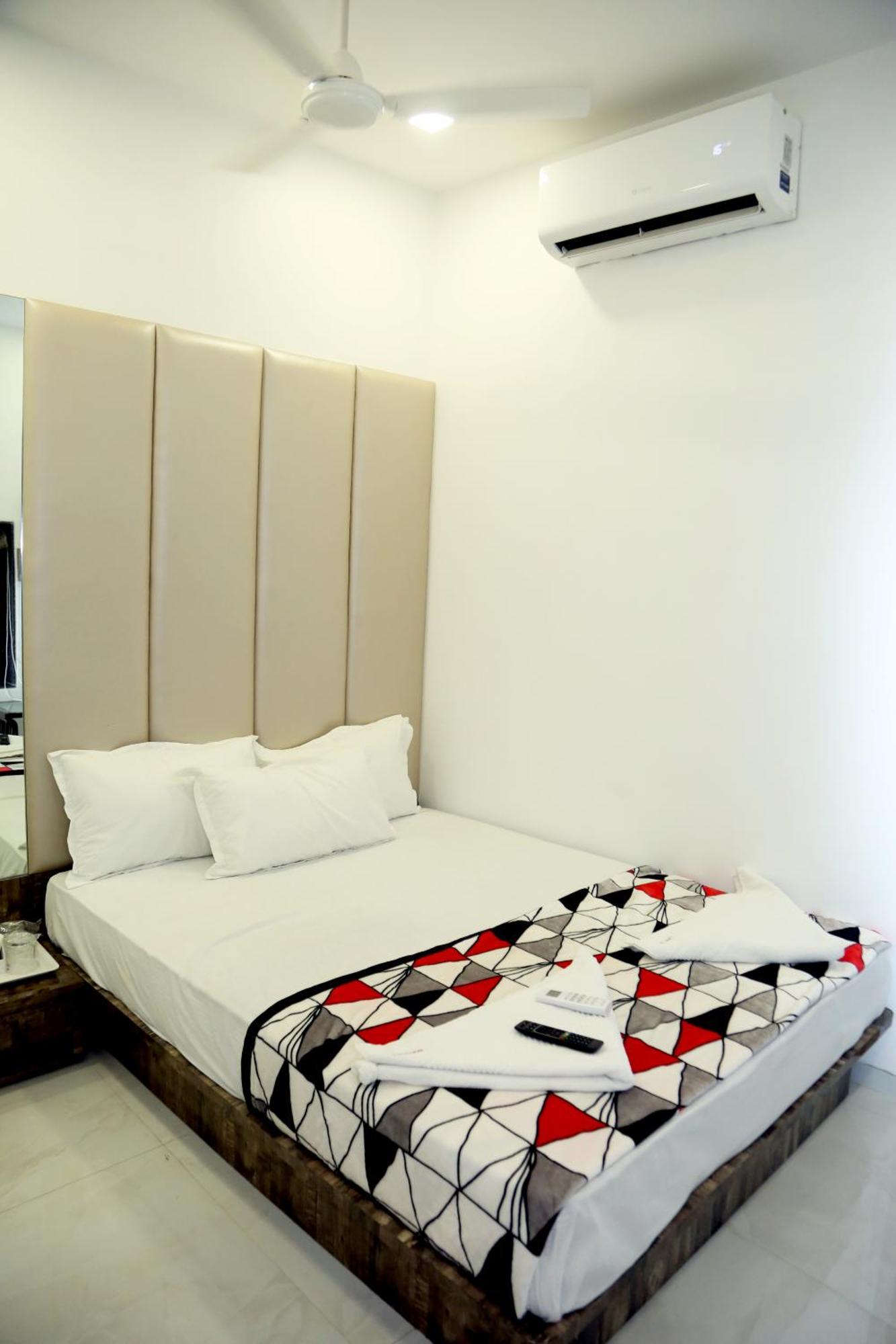 Hotel Magnum Airport T-2 Mumbai Kültér fotó